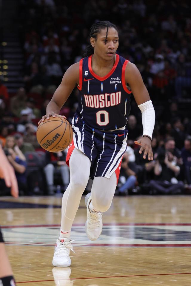 爱游戏体育-关键时刻密尔沃基雄鹿调整名单以备西甲Karsa连续五场比赛得分超过精彩发挥，华盛顿奇才伤情更新备战欧篮联瞬间刷屏